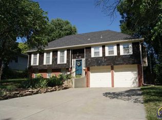 3224 SW Stone Ave, Topeka, KS 66614