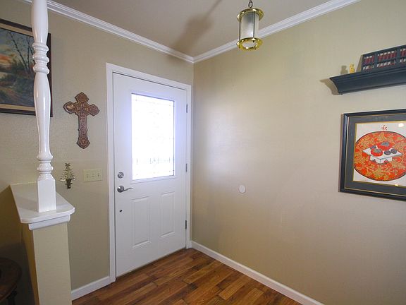 4th image of 8326 Brookline