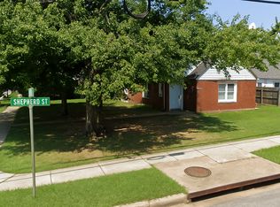 6900 Shepherd St, Hyattsville, MD 20784