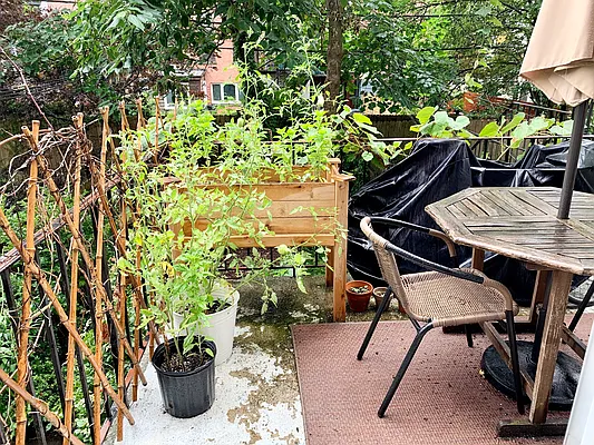 Rented by Garfield Realty  | media 49