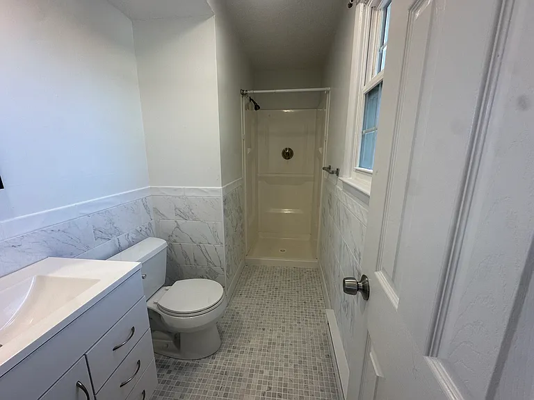 185 Melba St #200 — Photo 9