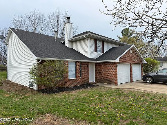 2nd image of 1346 S Louisville Dr