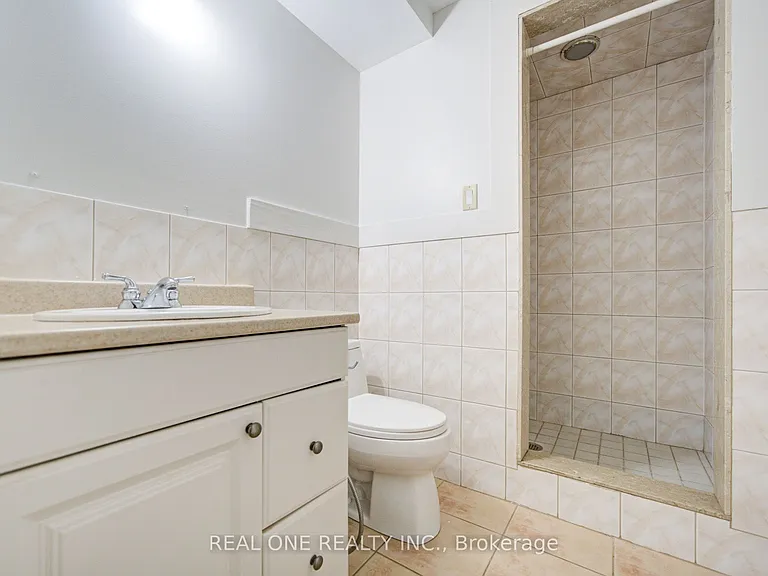 2593 Addingham Cres — Photo 38