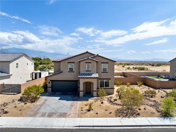 5599 Dunn St, Pahrump, NV 89061