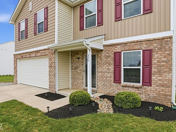 4th image of 375 Michael Dr