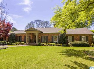 1409 Fairway Dr SE, Decatur, AL 35601