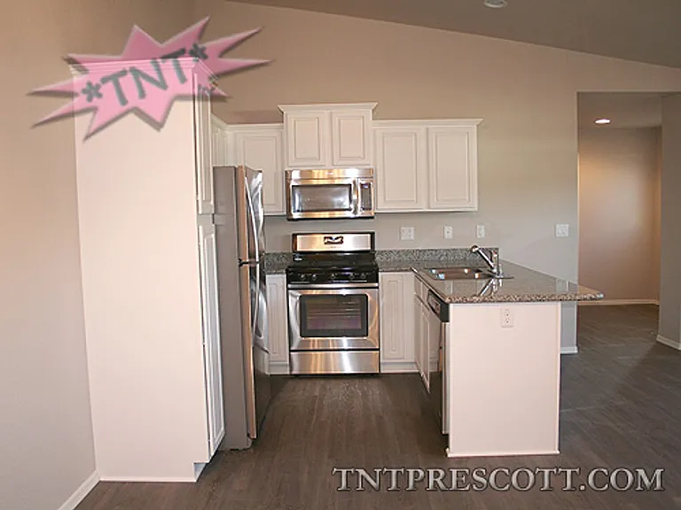 927 Gail Gardner Way — Photo 3