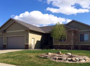 7609 W Loganberry St, Sioux Falls, SD 57106