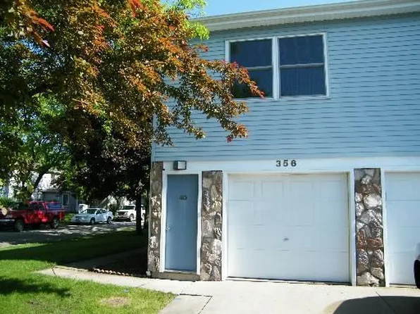 356 Creekside Dr, Vernon Hills, IL 60061