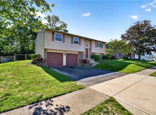 720 Decker Dr, Miamisburg, OH 45342