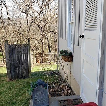 5th image of 10605 Ballentine St