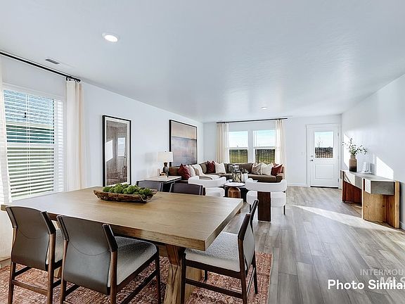 7th image of this home