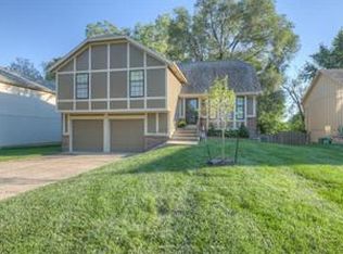 10113 W 50th Ter, Merriam, KS 66203