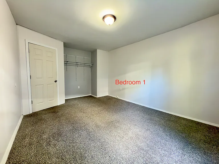 37 Abbott St — Photo 5