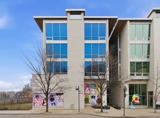 925 N Larrabee St APT 2N, Chicago, IL 60610