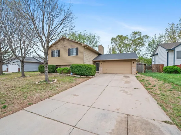 8209 W Aberdeen St, Wichita, KS 67212