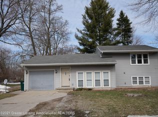 2320 Dunlap St, Lansing, MI 48911