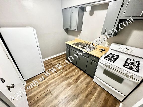 4th image of 477 E Loula St
