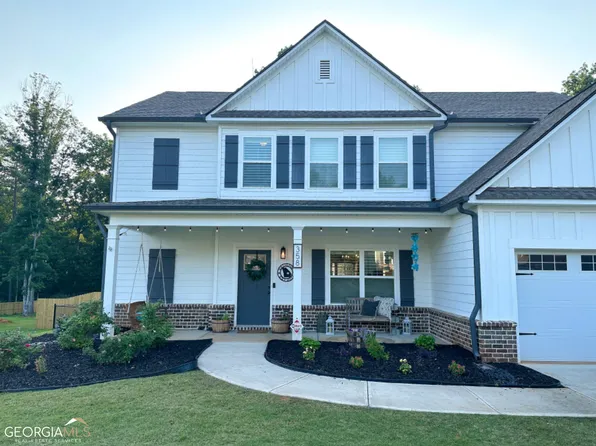 358 Woodbury Ln, Hull, GA 30646