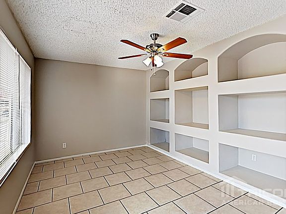 3rd image of 4825 N 87th Dr