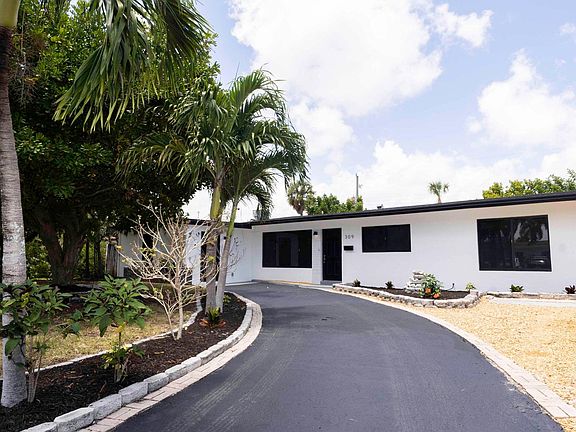 2nd image of 309 NW 30th Court