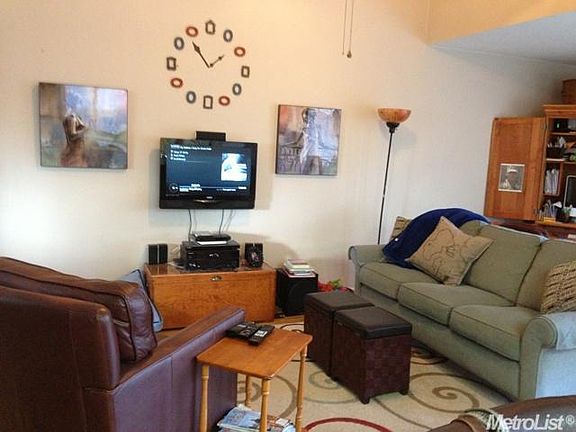 5th image of 733 Crystal Springs Dr