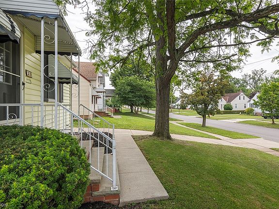 3rd image of 59 Ellenwood Ave