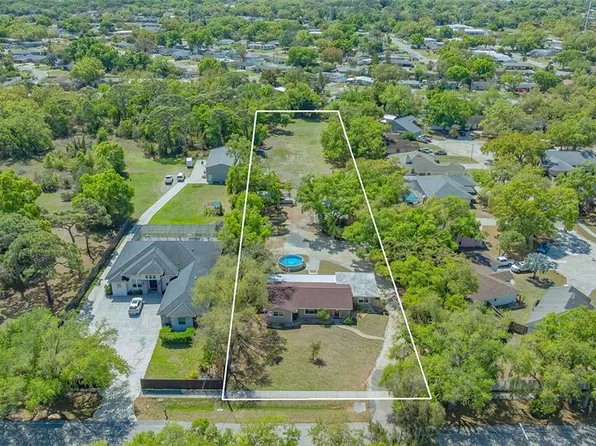 3818 Gocio Rd, Sarasota, FL 34235