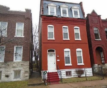 2220 E College Ave, Saint Louis, MO, 63107