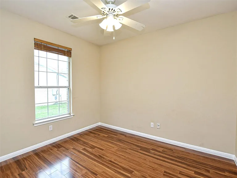 13220 Villa Park Dr — Photo 14