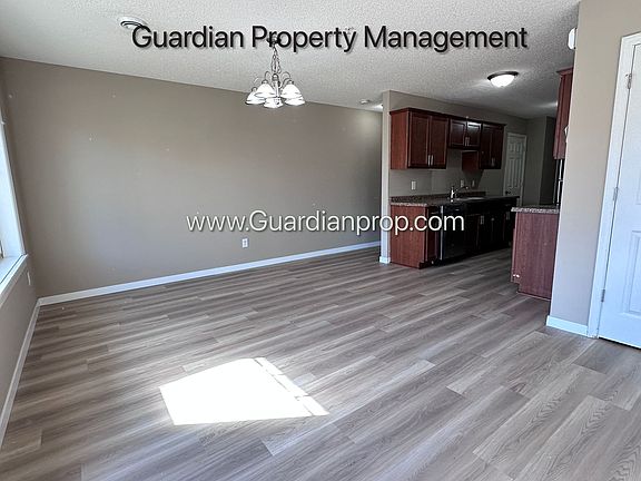 2nd image of 9923 Vera Cruz Ln N