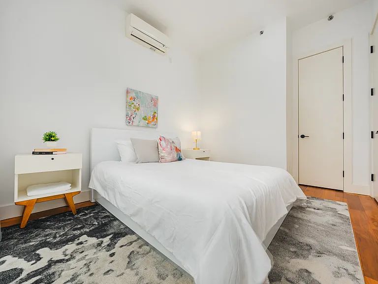 197 Freeman St #2D — Photo 8