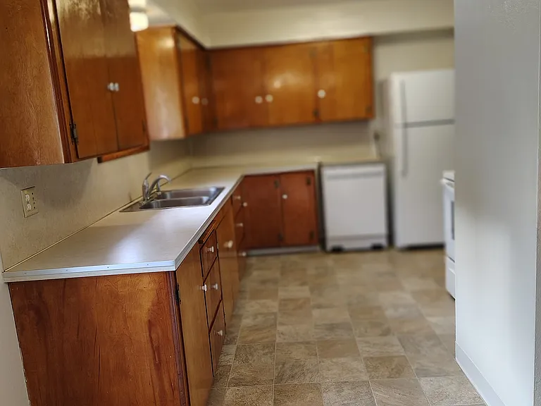 5800 SE Willow St — Photo 14