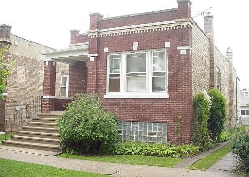 1st image of 2429 S Cuyler Ave