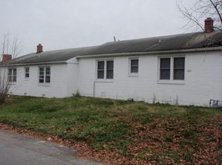 414 Crowl St, Westover, WV 26501