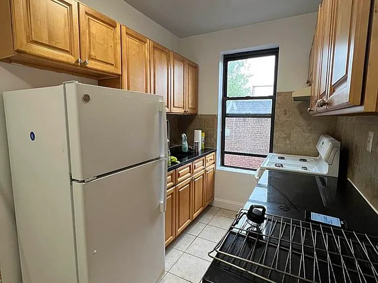 3206 29th St #3B — Photo 8