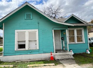 107 Stanley Ct, San Antonio, TX 78214
