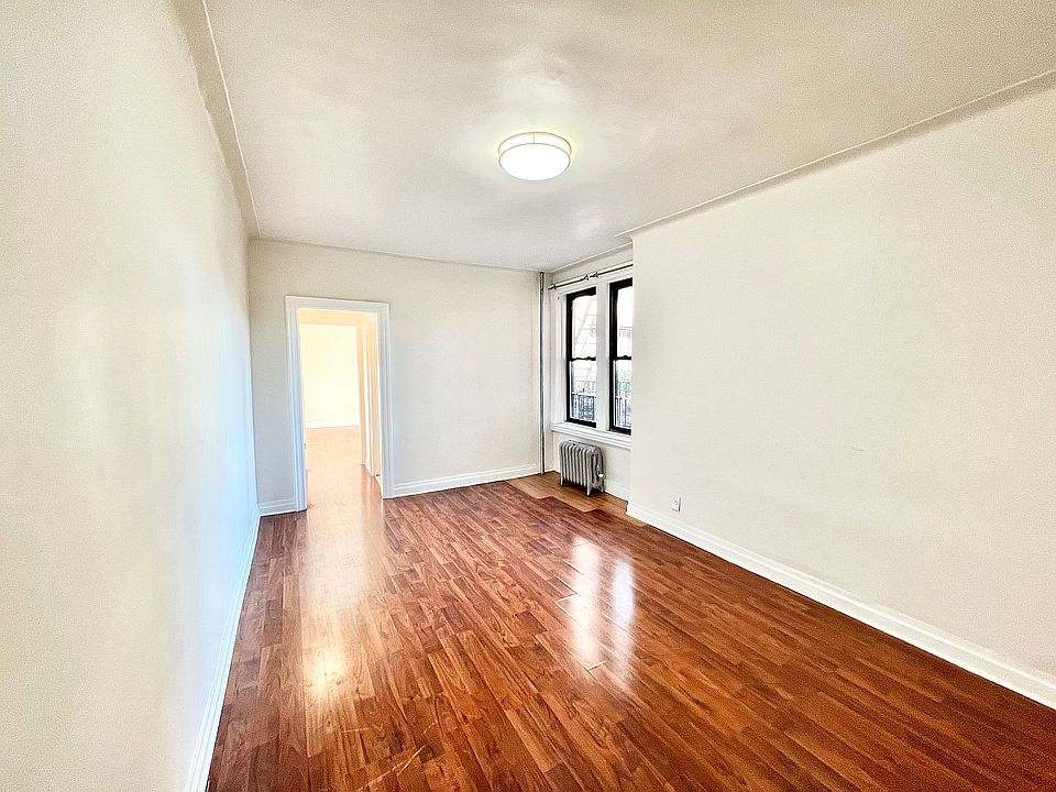 1st image of 3725 81st St APT 5A