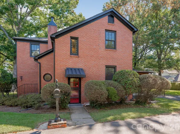 3809 Tuckaseegee Rd, Charlotte, NC 28208