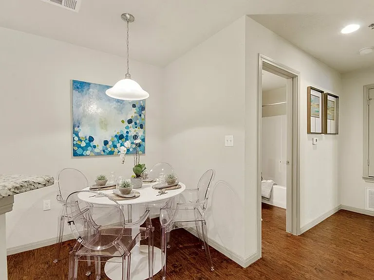Tinsley Place — Photo 4