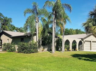 2223 Doud St, Sarasota, FL 34231