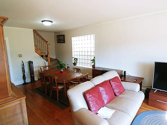 3rd image of 2702 N 76th Ct