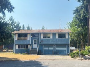 2104 28th Ave SE, Puyallup, WA 98374