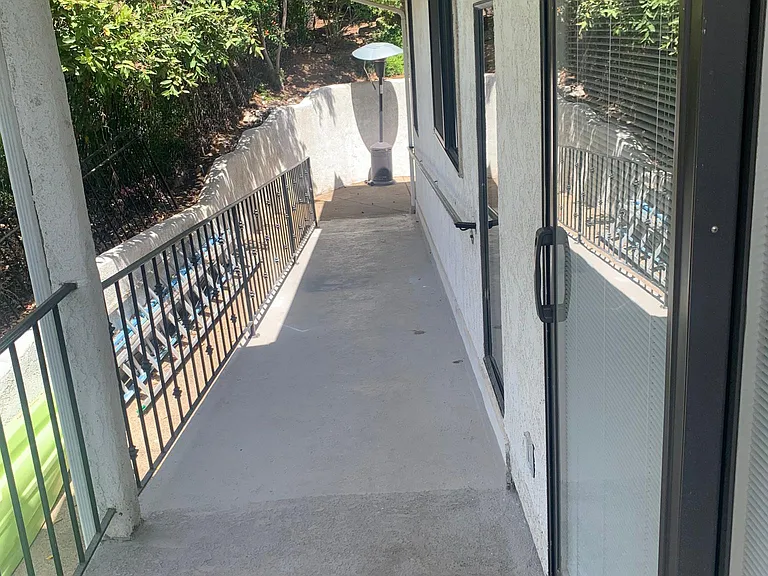 Via Conejo — Photo 18