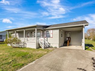 154 S Emerald Dr, Cohutta, GA 30710