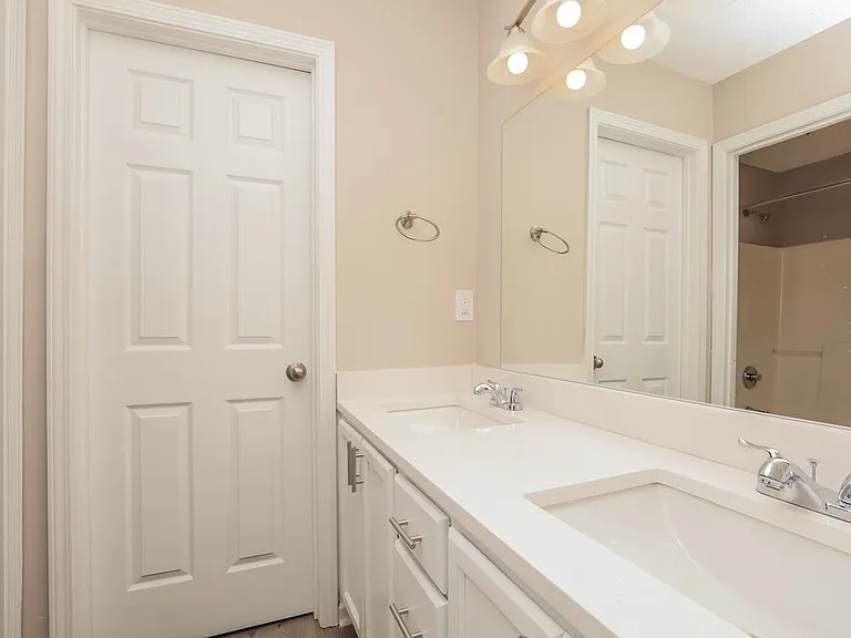 3012 Deer Trail Dr — Photo 10