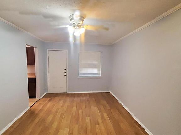 4th image of 308 Evelyn Dr