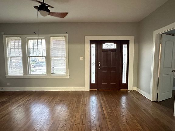 4th image of 942 Bailey Ave