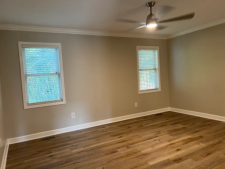 247 Palace Dr — Photo 27