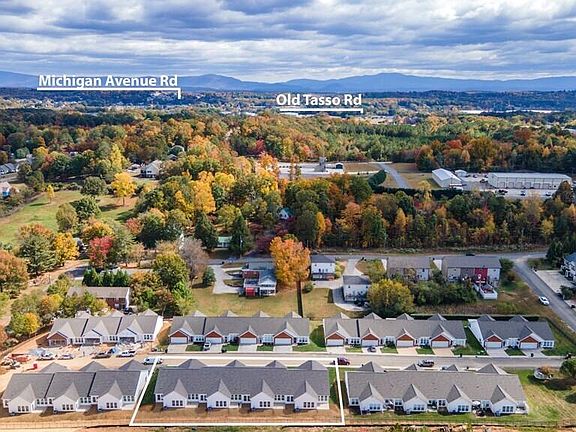4th image of 1423 Niki Way NE